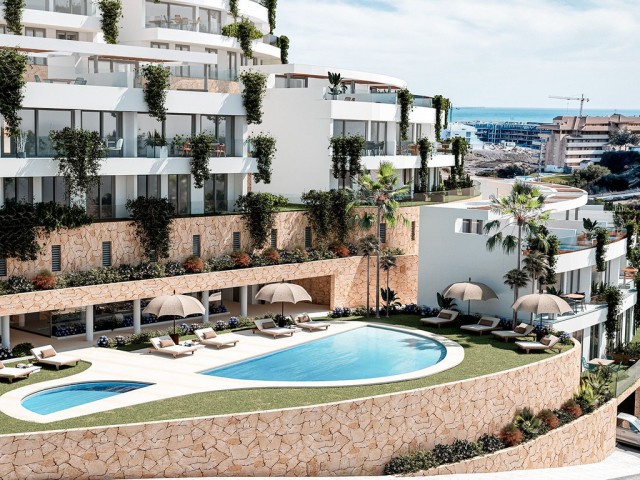 Apartamento con 3 Dormitorios  en Benalmadena