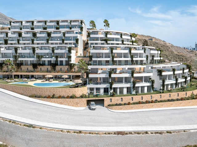 Apartamento con 3 Dormitorios  en Benalmadena