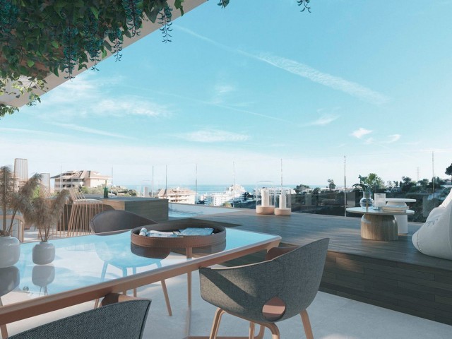 4 Bedrooms Apartment in Benalmadena
