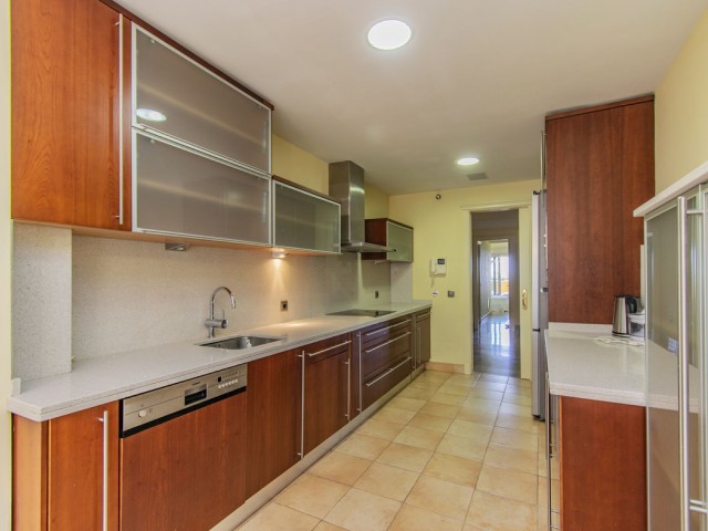 3 Bedrooms Apartment in Sierra Blanca