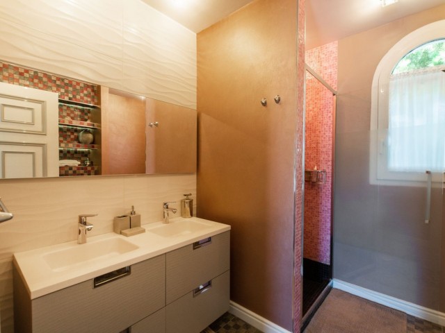 6 Bedrooms Villa in Hacienda Las Chapas