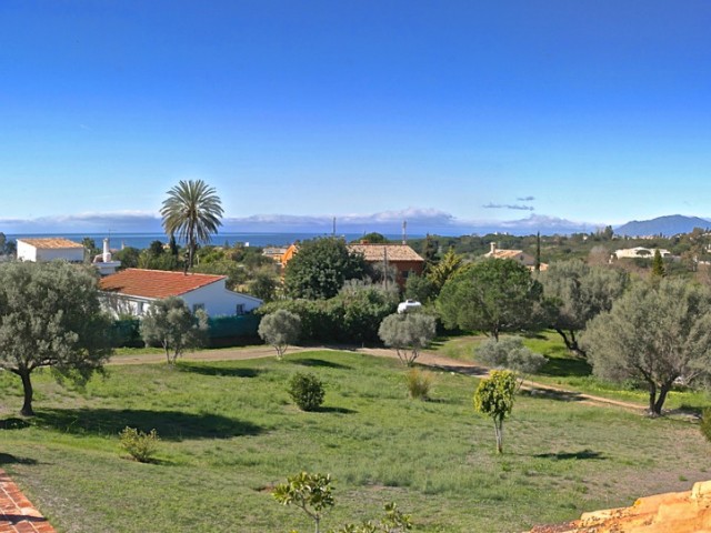 Villa Elviria - R2171156