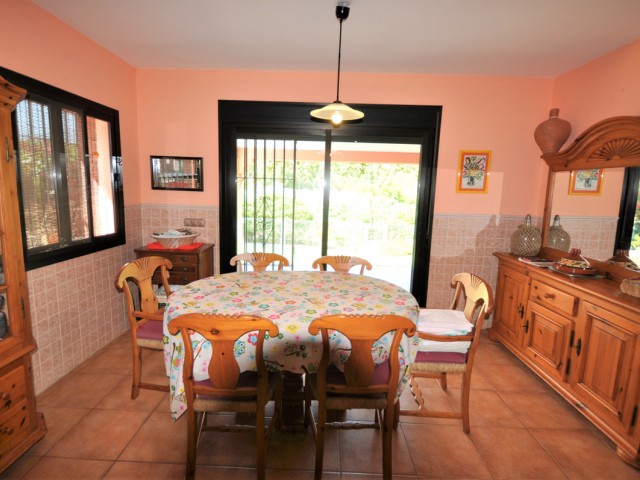 4 Sovrums Villa i Casares Playa