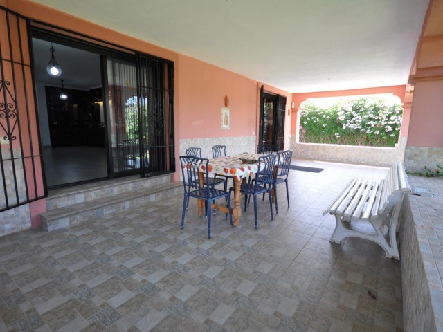 4 Sovrums Villa i Casares Playa
