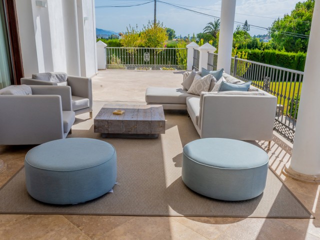 5 Soveroms Villa i Guadalmina Alta