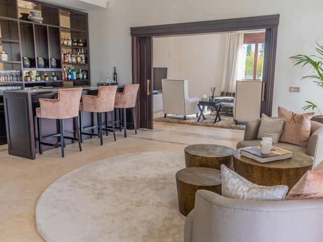 5 Soveroms Villa i Guadalmina Alta