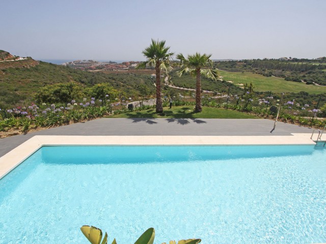 2 Bedrooms Apartment in Casares