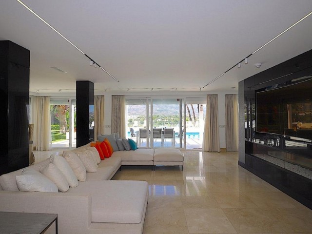 Villa, Las Brisas, R3749149