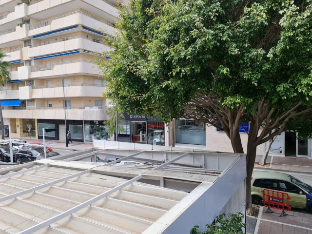 Commercial avec 0 Chambres  à Puerto Banús