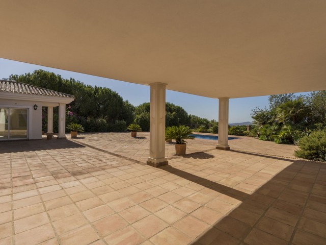 Villa avec 5 Chambres  à Valtocado