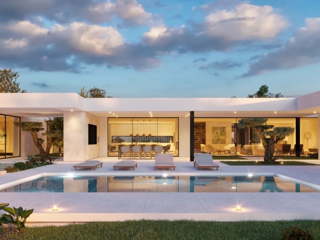 6 Makuuhuoneen Huvila Sotogrande Alto