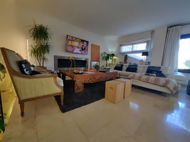 3 Bedrooms Apartment in Estepona