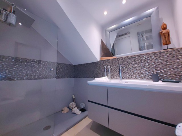 3 Bedrooms Apartment in Estepona