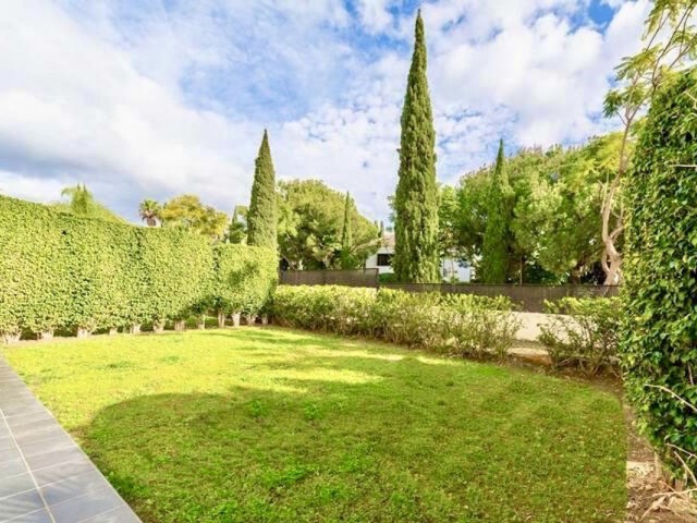 Huoneisto, Los Flamingos, R4745008