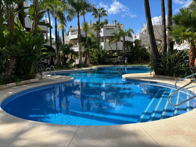 Appartement avec 4 Chambres  à Aloha