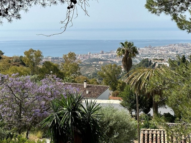  Plot in Mijas