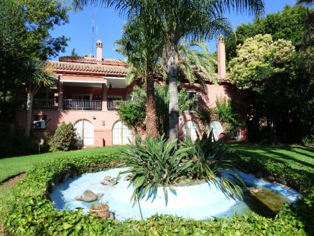 9 Slaapkamer Villa in Torrenueva