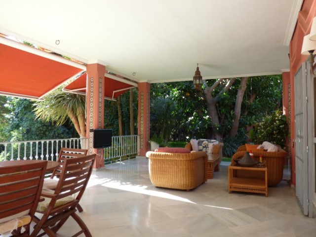 Villa avec 9 Chambres  à Torrenueva