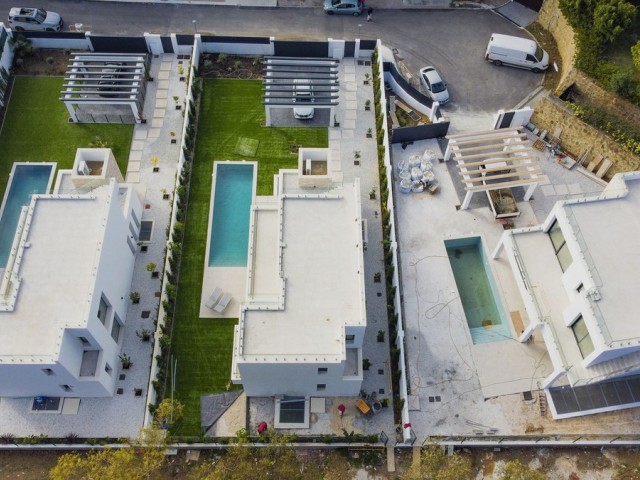 Villa avec 6 Chambres  à New Golden Mile