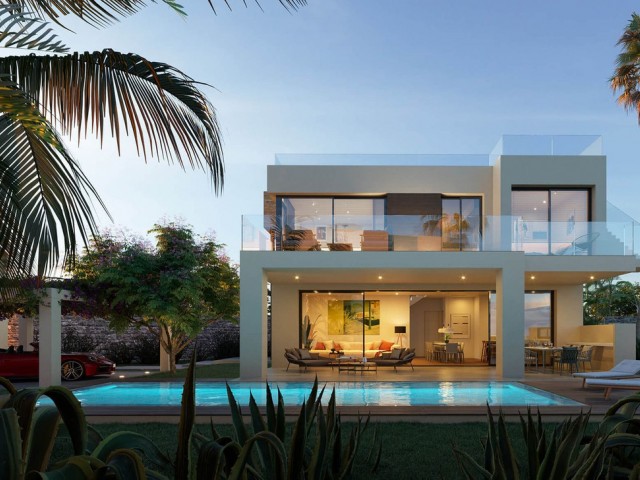 Villa avec 6 Chambres  à New Golden Mile