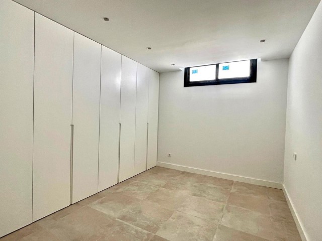 6 Bedrooms Villa in Atalaya