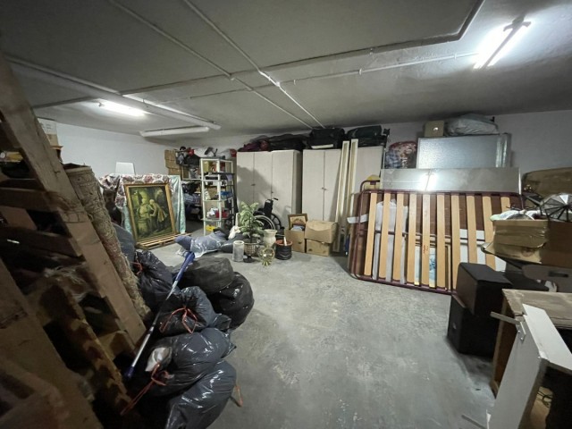 5 Bedrooms Townhouse in Estepona