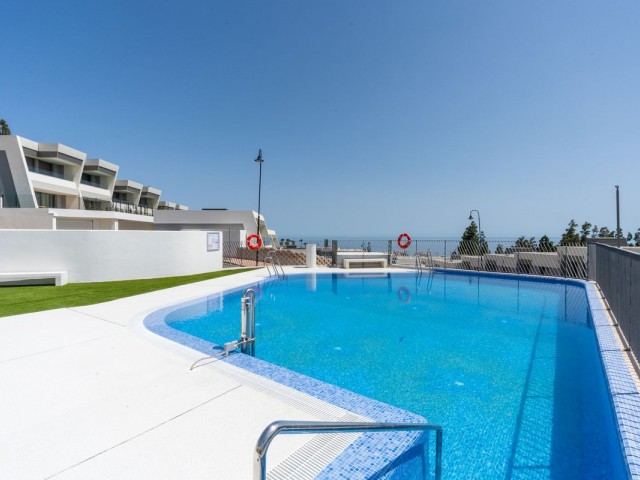 3 Slaapkamer Rijtjeshuis in El Chaparral