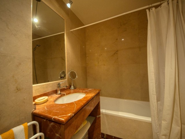 2 Bedrooms Apartment in Sierra Blanca