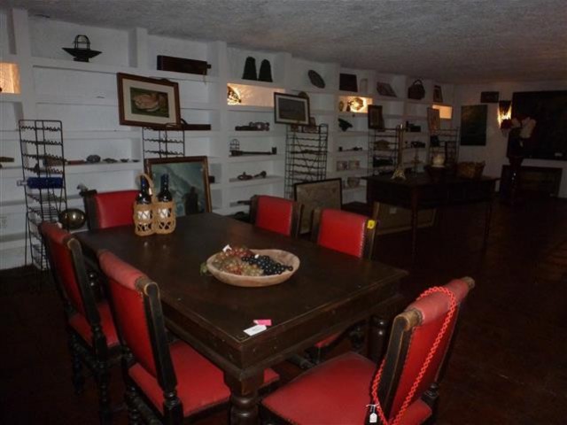 6 Bedrooms Villa in Estepona