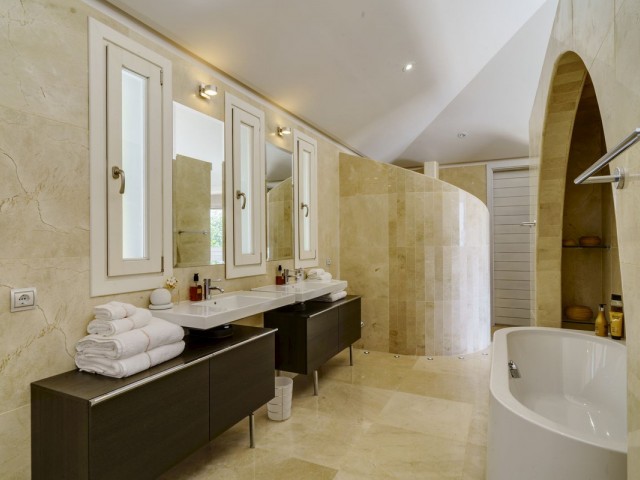5 Schlafzimmer Villa in El Madroñal