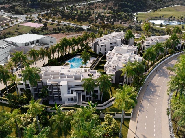 2 Bedrooms Apartment in Estepona