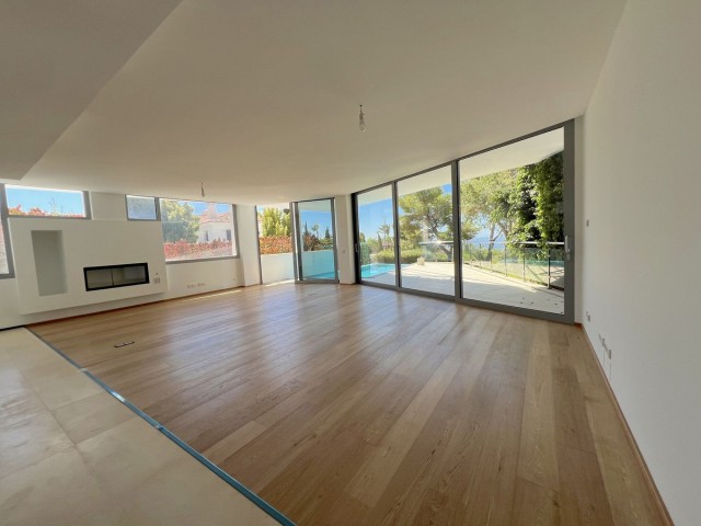 5 Bedrooms Townhouse in Sierra Blanca