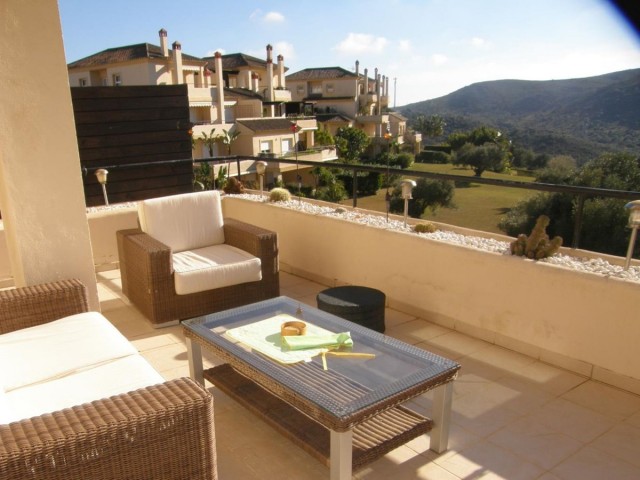3 Schlafzimmer Apartment in San Roque Club