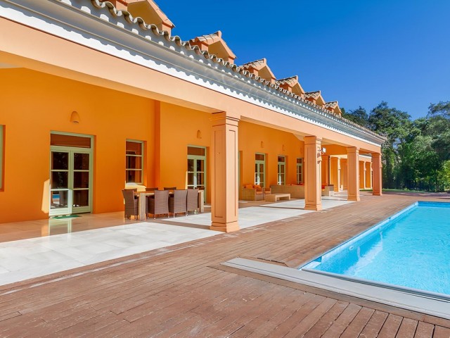 Villa avec 6 Chambres  à Sotogrande Alto