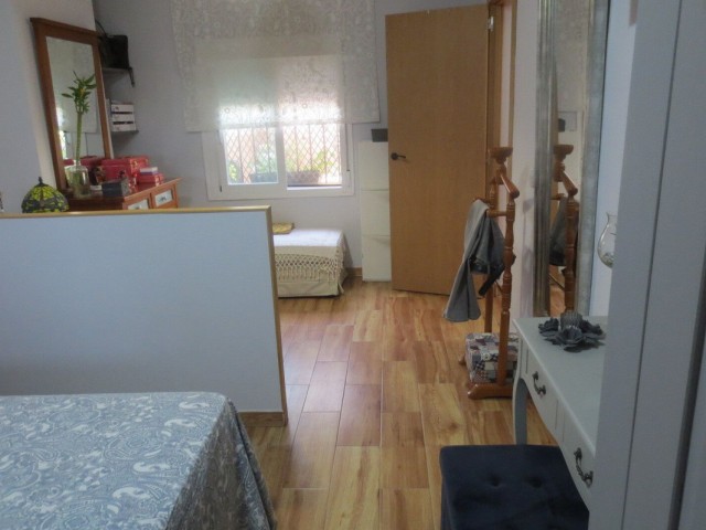 Villa avec 4 Chambres  à El Coto