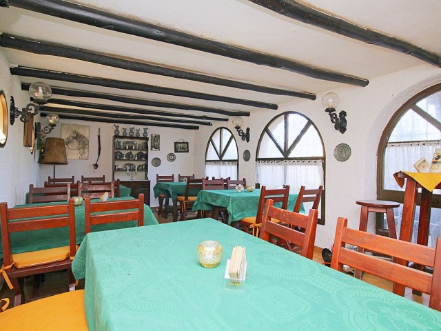 Commercieel, Marbesa, R4068490