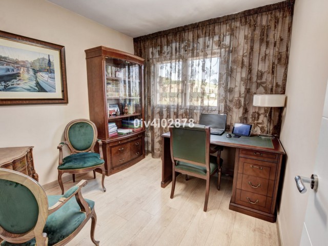 4 Bedrooms Townhouse in Arroyo de la Miel