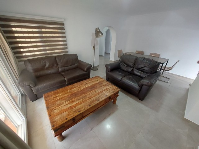Villa avec 4 Chambres  à Manilva