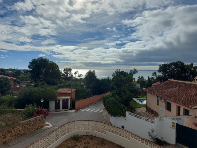 Villa avec 4 Chambres  à Manilva
