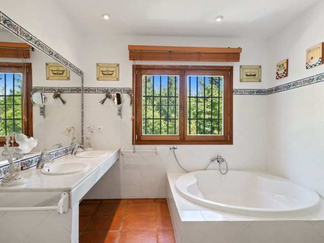 6 Slaapkamer Villa in Marbesa