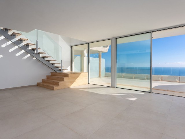3 Bedrooms Apartment in Benalmadena Pueblo