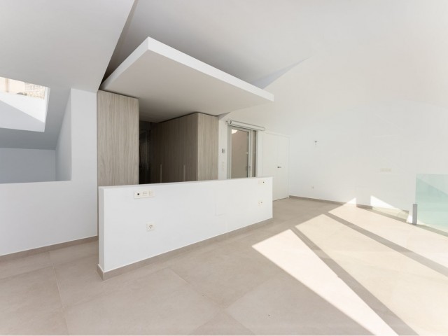 3 Bedrooms Apartment in Benalmadena Pueblo