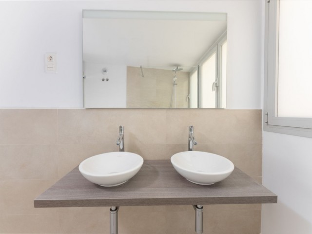 3 Bedrooms Apartment in Benalmadena Pueblo