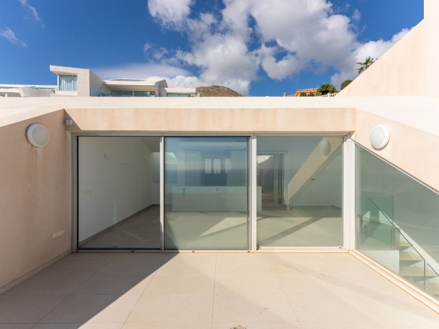 3 Bedrooms Apartment in Benalmadena Pueblo