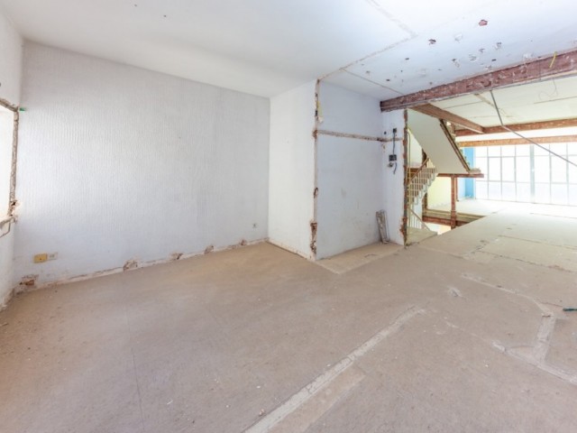 Commercial avec 0 Chambres  à Málaga