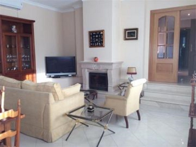 6 Bedrooms Villa in Torremolinos