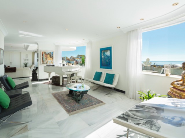 Penthouse avec 8 Chambres  à Puerto Banús