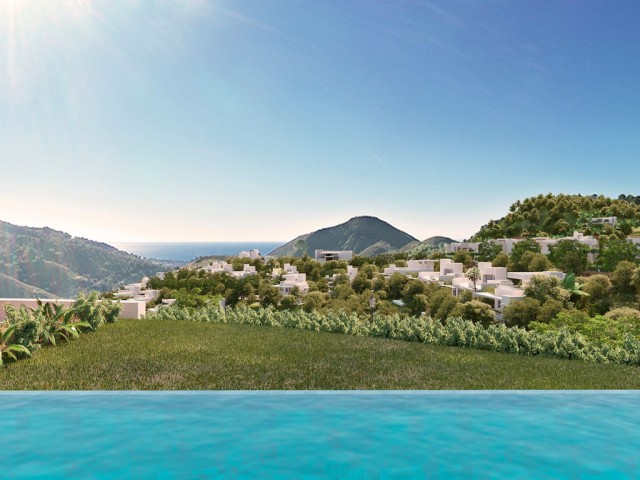 4 Bedrooms Villa in Marbella