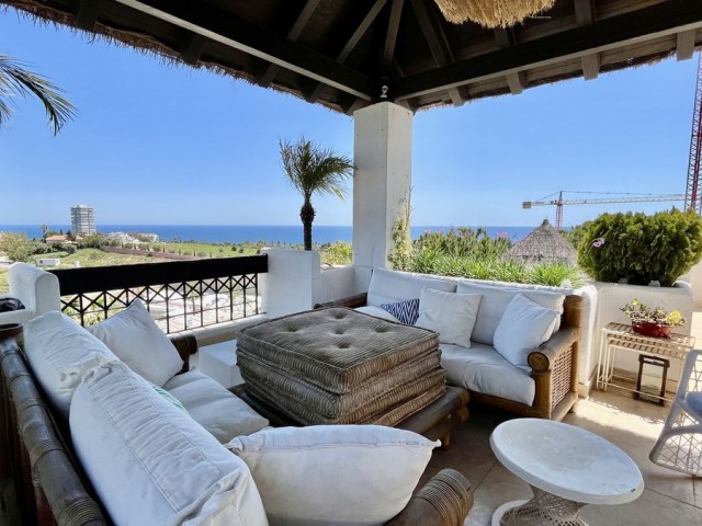 Penthouse avec 2 Chambres  à Río Real