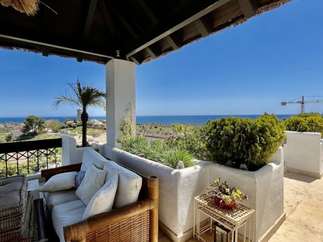 Penthouse avec 2 Chambres  à Río Real
